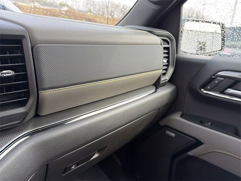 Used 2025 Chevrolet Silverado 1500 ZR2 w/ Technology Package image 23