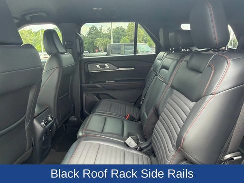 Used 2026 Ford Explorer ST-Line RWD image 15