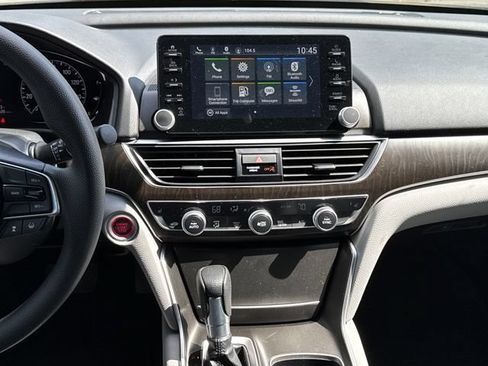 Used 2020 Honda Accord EX image 10