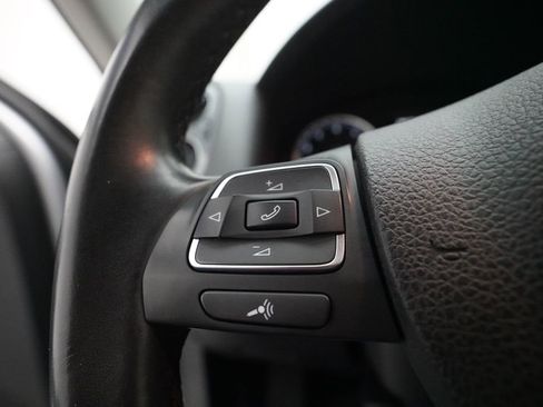Used 2015 Volkswagen Tiguan S AWD/4WD image 17