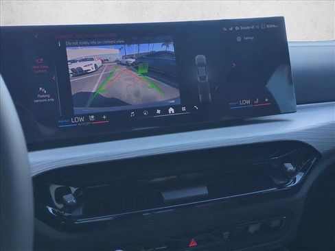 New 2026 BMW i4 eDrive35 AWD/4WD image 13