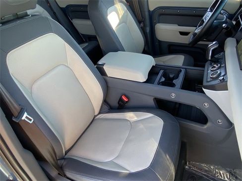 Used 2023 Land Rover Defender 110 X-Dynamic SE image 19