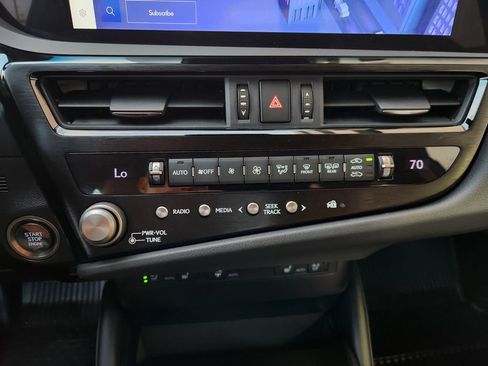 Used 2023 Lexus ES 350 w/ Premium Package image 18