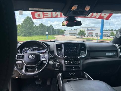 Used 2023 RAM 1500 Big Horn RWD image 34