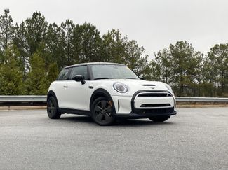 Certified 2024 MINI Cooper SE video 2