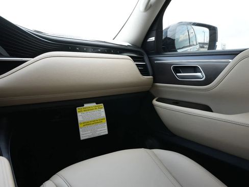 New 2026 INFINITI QX80 Pure w/ Cargo Package RWD image 8