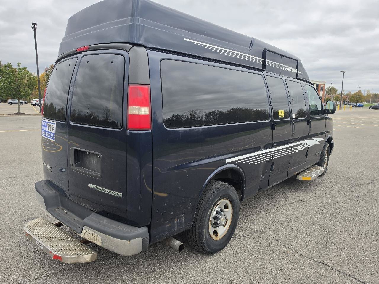 Used 2013 Chevrolet Express 3500 LT w/ LT Preferred Equipment Group RWD image 6