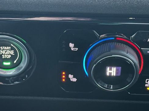 Certified 2024 Chevrolet Silverado 1500 LT image 34