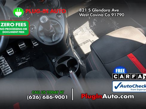 Used 2014 FIAT 500 Abarth w/ Comfort/Convenience Group FWD image 13