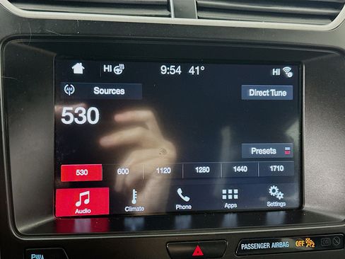 Used 2017 Ford Explorer XLT w/ Equipment Group 202A image 14