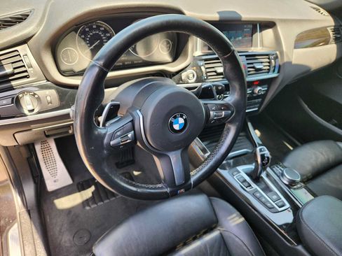 Used 2017 BMW X4 xDrive28i AWD/4WD image 2