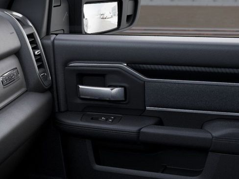 New 2025 RAM 2500 Big Horn AWD/4WD image 25