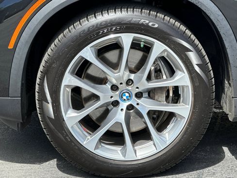 Certified 2023 BMW X5 xDrive45e w/ Climate Comfort Package image 38