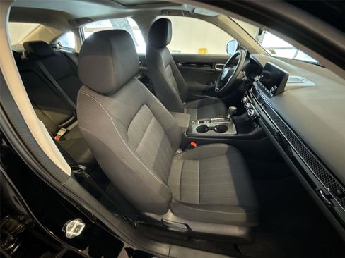 Used 2023 Honda Civic EX image 26
