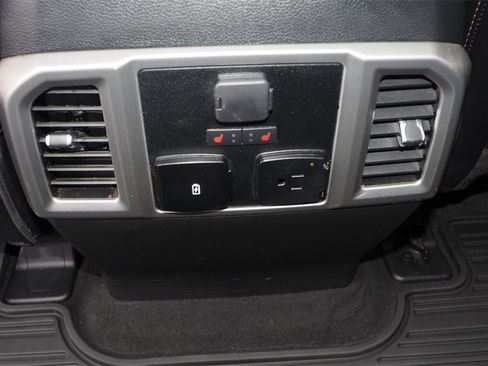 Used 2021 Ford F250 Platinum image 16