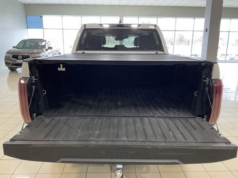 Used 2022 Toyota Tundra Limited image 6
