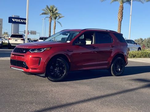 New 2025 Land Rover Discovery Sport S image 2