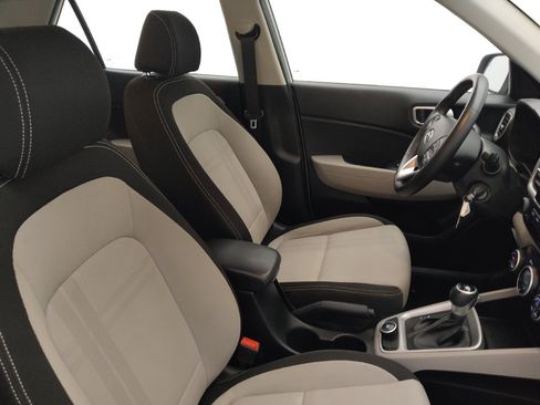 Used 2021 Hyundai Venue SEL FWD image 21