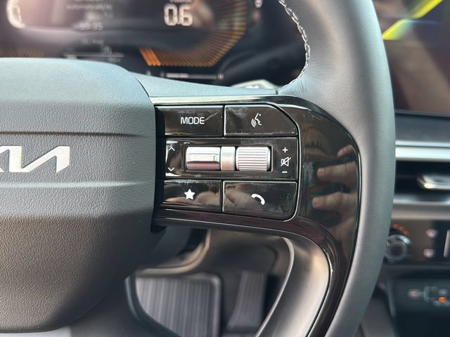 New 2026 Kia Sorento LX FWD image 20
