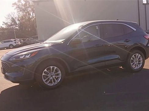 Used 2020 Ford Escape SE image 7