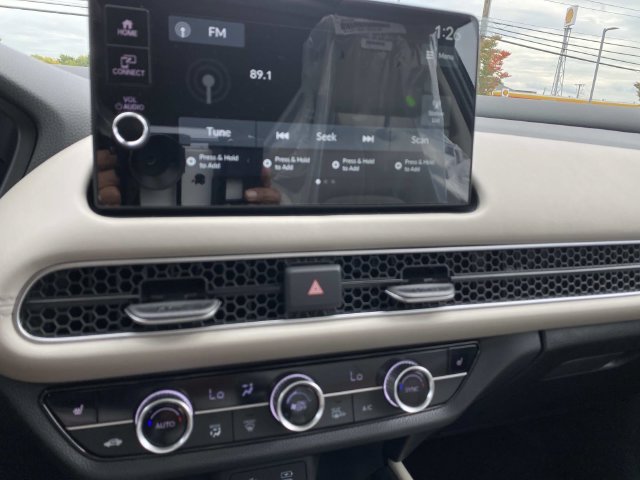 New 2027 Honda HR-V EX-L image 10