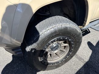 Used 2018 Toyota Tacoma SR5 video 2