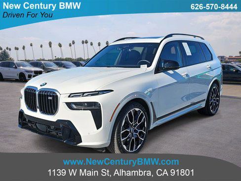 Used 2025 BMW X7 M60i image 1