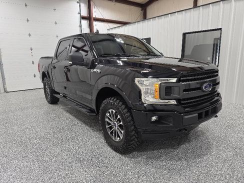 Used 2019 Ford F150 XLT w/ Equipment Group 302A Luxury image 5
