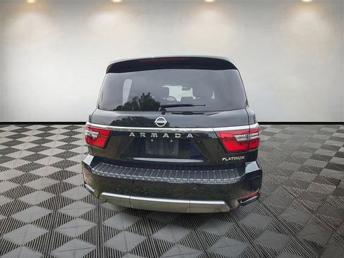 Used 2021 Nissan Armada Platinum w/ Captain's Chairs Package RWD image 7