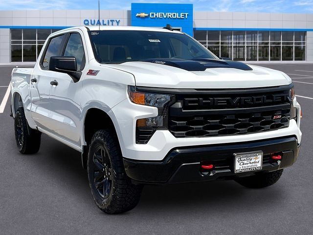 Used 2026 Chevrolet Silverado 1500 Custom Trail Boss w/ Turbomax Blackout Package AWD/4WD image 1