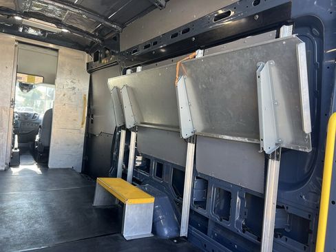 Used 2019 Ford Transit 250 148 High Roof Extended RWD image 15