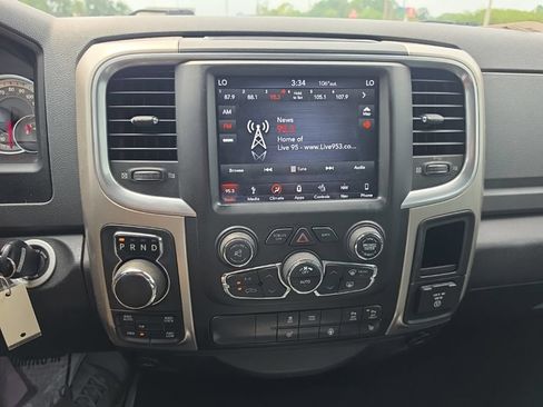 Used 2019 RAM 1500 Big Horn w/ Rambox Value Package AWD/4WD image 8