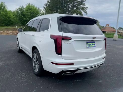 Used 2021 Cadillac XT6 Premium Luxury FWD image 7