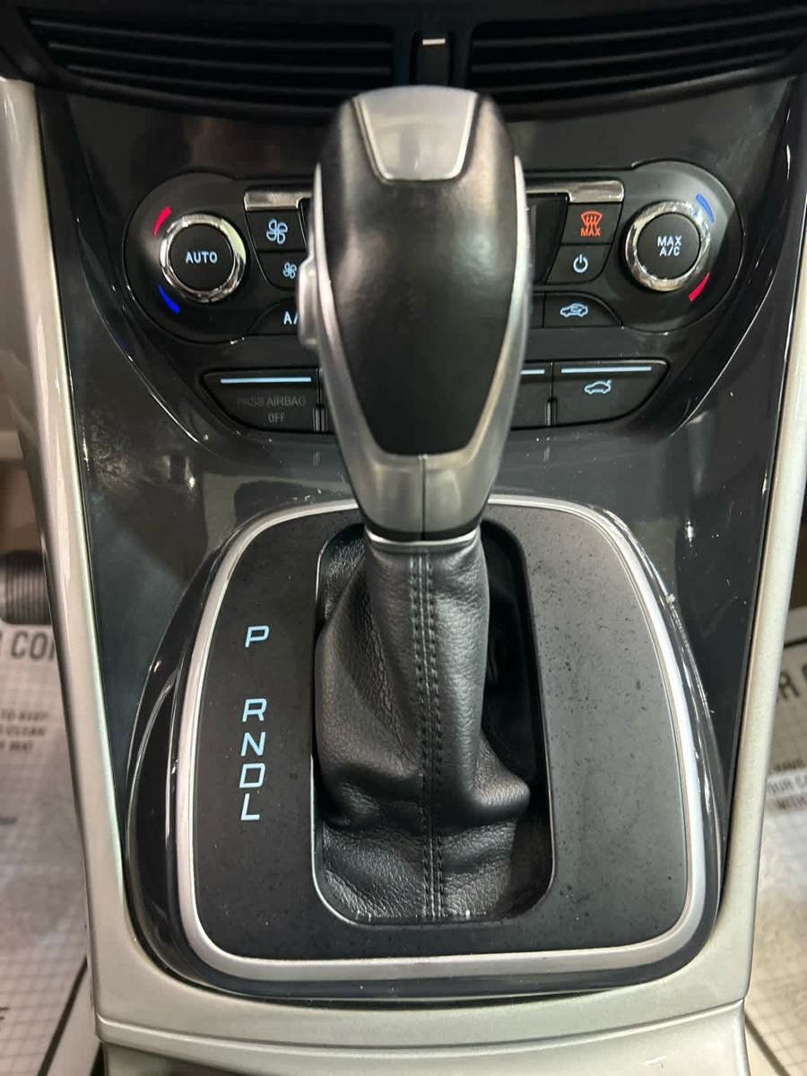 Used 2013 Ford C-MAX SEL FWD image 7