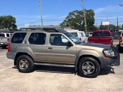 Used 2002 Nissan Xterra SE RWD image 9