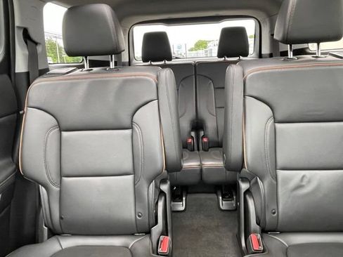 Used 2023 GMC Acadia AT4 w/ Preferred Package AWD/4WD image 25