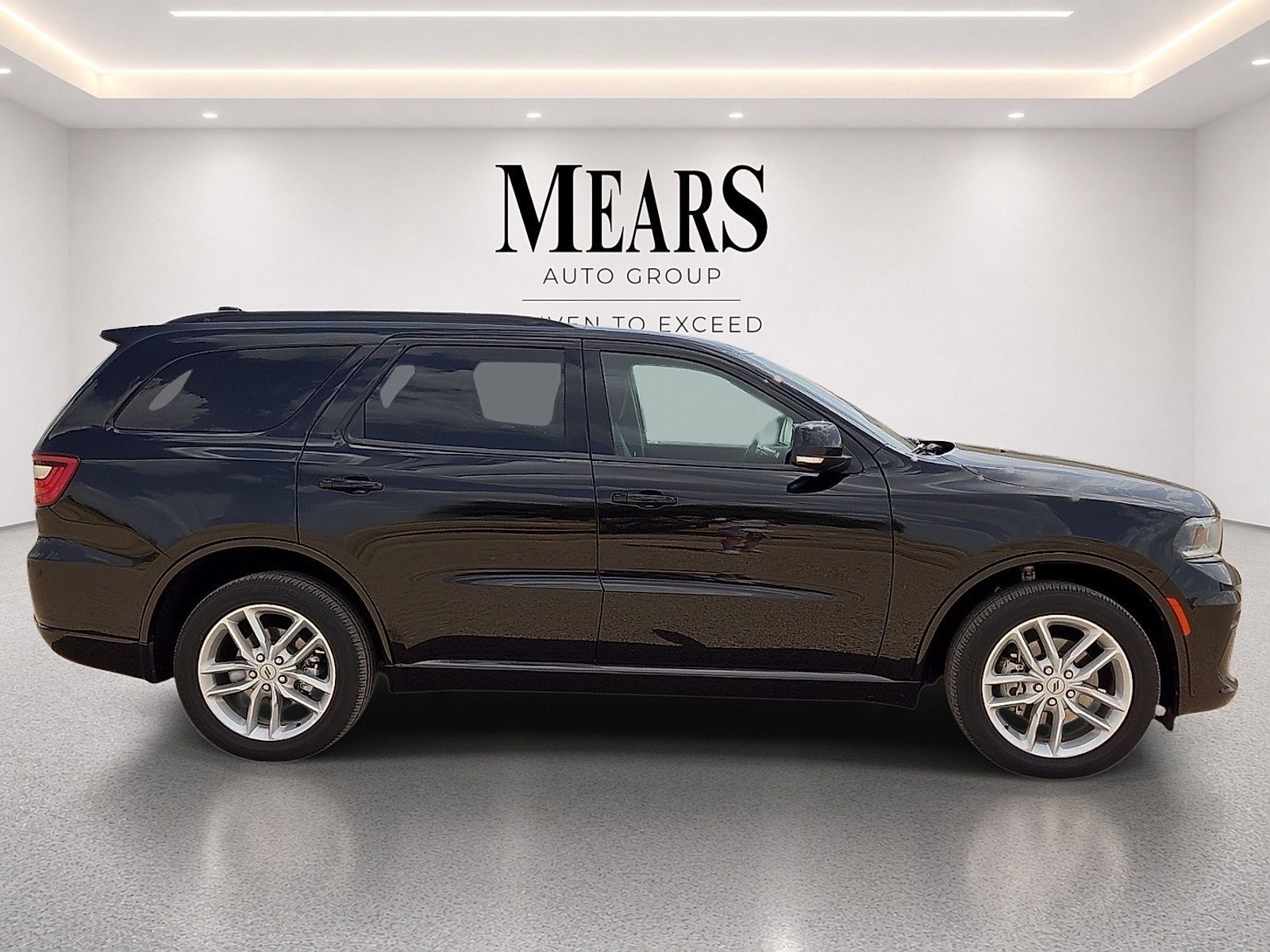 Used 2025 Dodge Durango GT AWD/4WD image 6