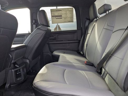 New 2024 RAM 3500 Tradesman w/ Towing Technology Group image 18