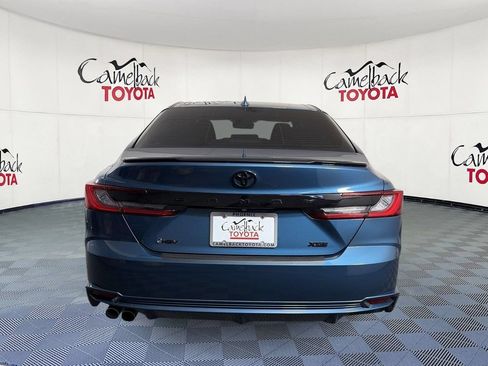 Used 2025 Toyota Camry XSE FWD image 7