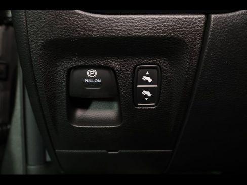 New 2026 RAM 1500 Laramie AWD/4WD image 17