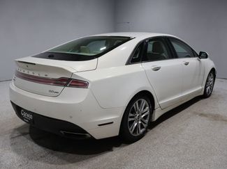 Used 2013 Lincoln MKZ video 2