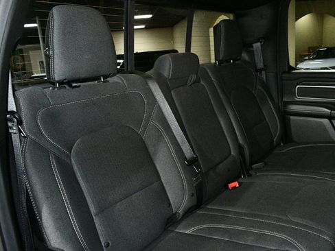 Used 2019 RAM 1500 Big Horn image 18