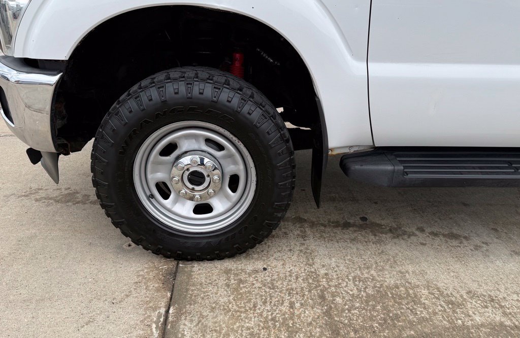 Used 2016 Ford F350 XL AWD/4WD image 12