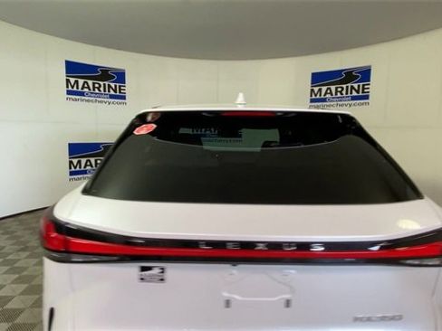 Used 2024 Lexus RX 350 Premium Plus image 9