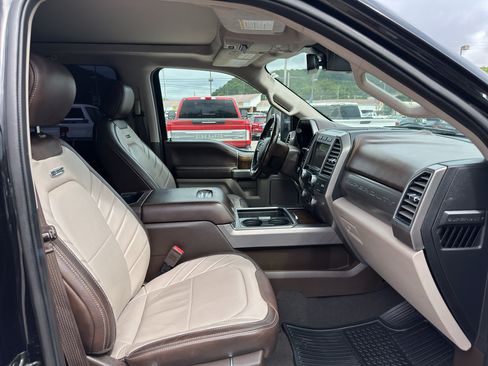 Used 2019 Ford F450 Limited AWD/4WD image 18