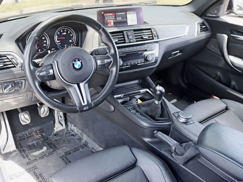 Used 2018 BMW M2 RWD image 17