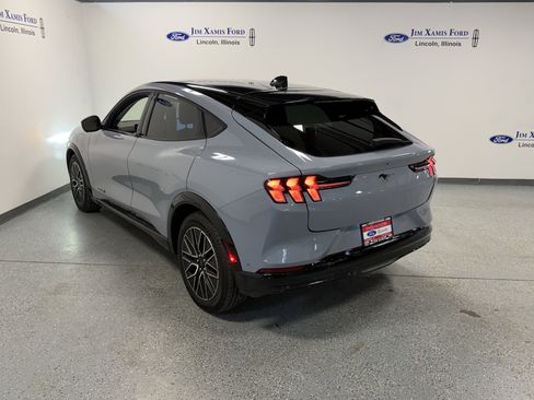 Used 2024 Ford Mustang Mach-E Premium AWD/4WD image 32