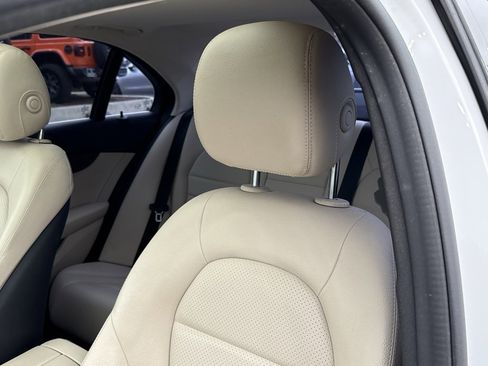 Used 2020 Mercedes-Benz C 300 Sedan image 3