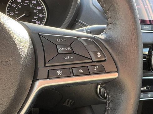 Used 2021 Nissan Sentra SV image 17