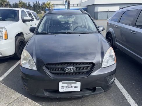 Used 2008 Kia Rondo LX w/ Convenience Pkg image 2